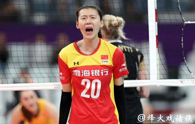 天津女排外援爆发!3-0零封福建女排新星,2胜1负暂列积分榜第3 天津女排外援爆发!3-0零封福建女排新星,2胜1负暂列积分榜第3